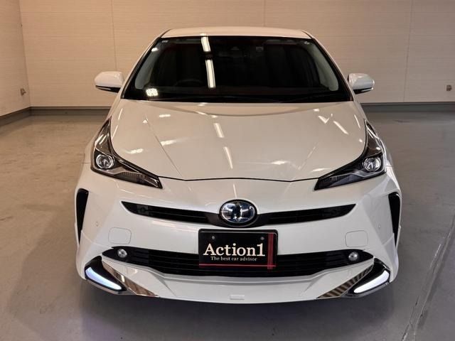 TOYOTA PRIUS 2019
