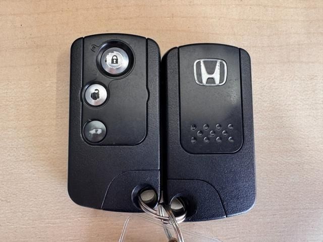 HONDA FREED HYBRID 2013