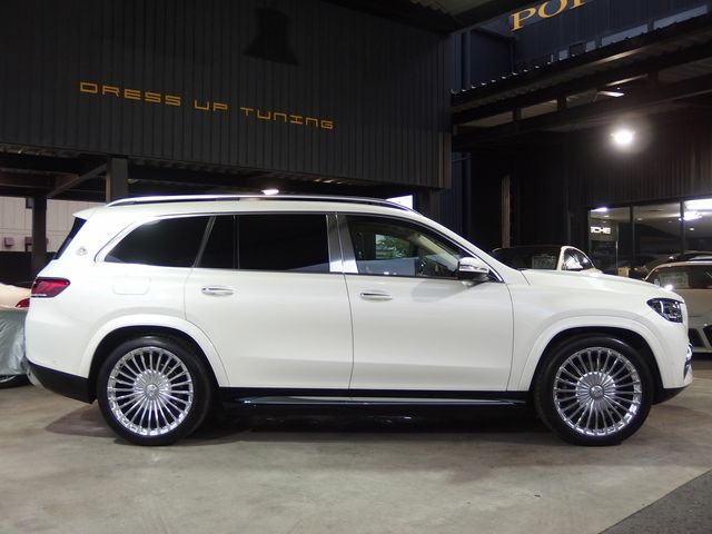 MERCEDES BENZ MERCEDES Maybach GLS class 2023