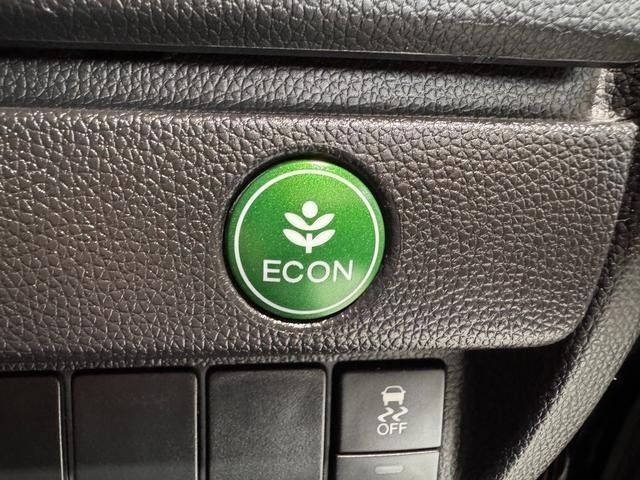 HONDA FIT HYBRID 2014