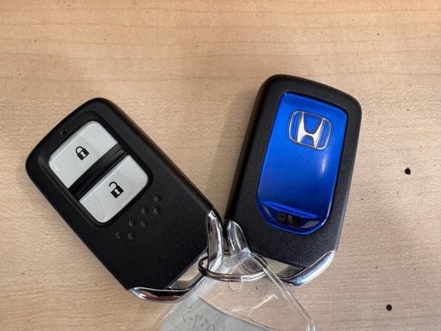 HONDA FIT HYBRID 2014