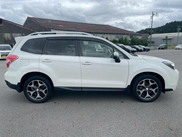 SUBARU FORESTER 2015