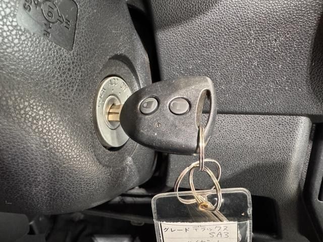 DAIHATSU HIJET CARGO 2017