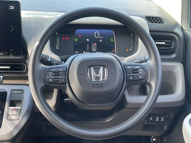 HONDA FREED e:HEV 2024