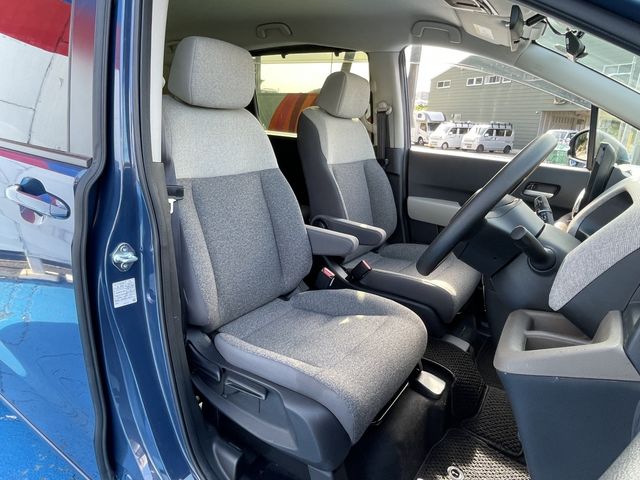 HONDA FREED e:HEV 2024