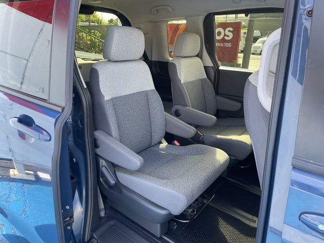 HONDA FREED e:HEV 2024