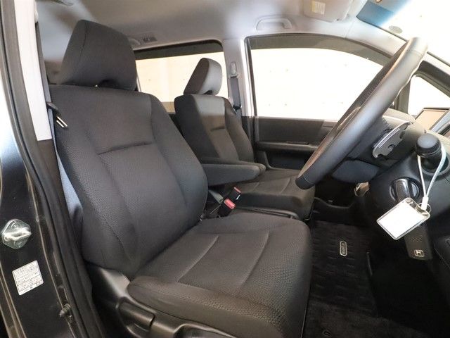 HONDA STEPWAGON SPADA 2013