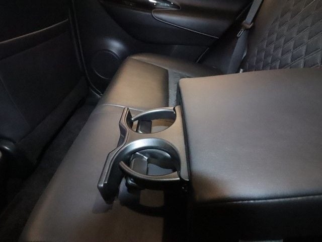 TOYOTA HARRIER 2WD 2018