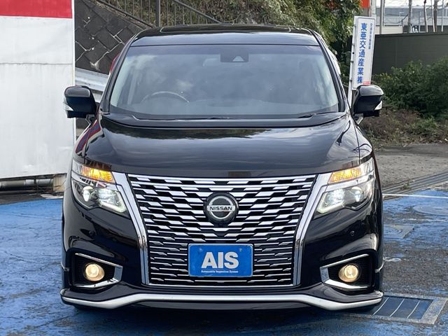 NISSAN ELGRAND 2021