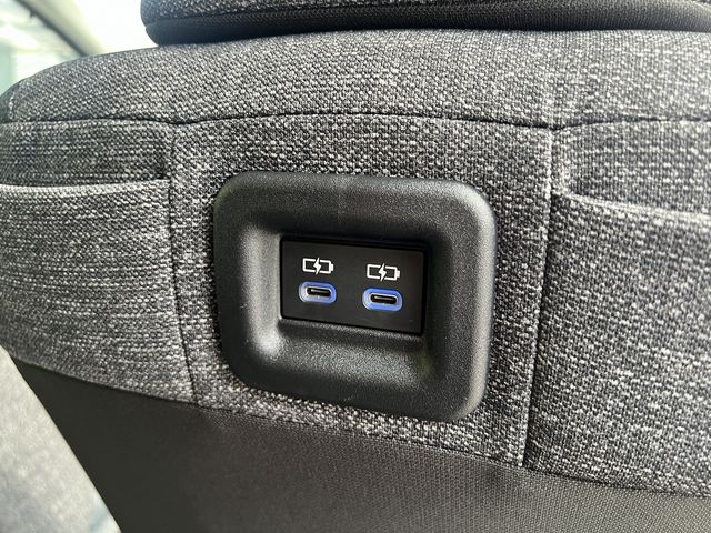 TOYOTA SIENTA HYBRID 2022