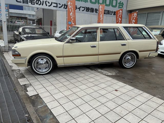 NISSAN GLORIA wagon 1996