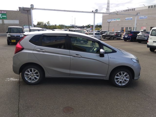 HONDA FIT HYBRID 4WD 2018