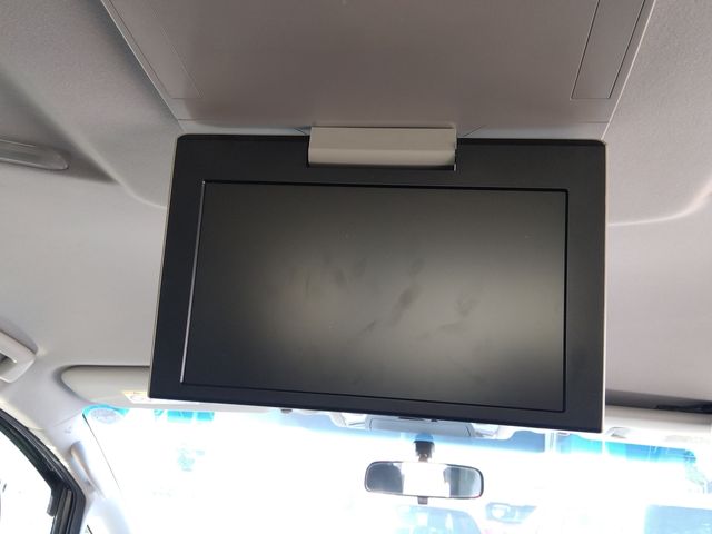 TOYOTA VELLFIRE 4WD 2015