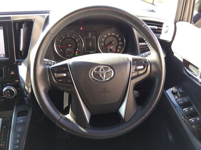 TOYOTA VELLFIRE 4WD 2015
