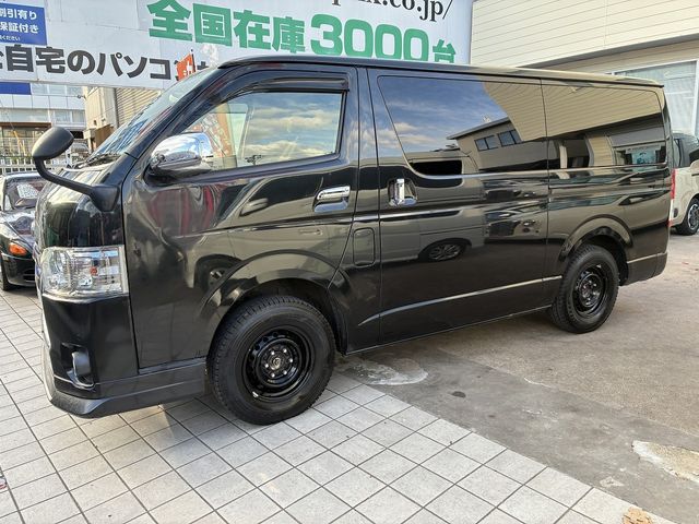 TOYOTA HIACE van 4WD 2015