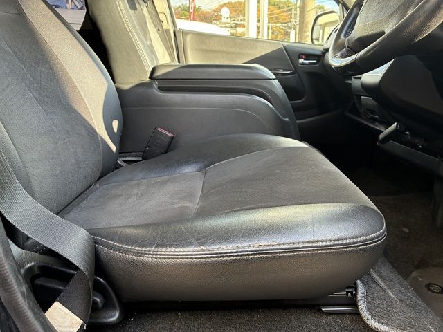 TOYOTA HIACE van 4WD 2015