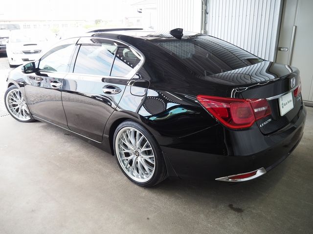 HONDA LEGEND HYBRID 2016