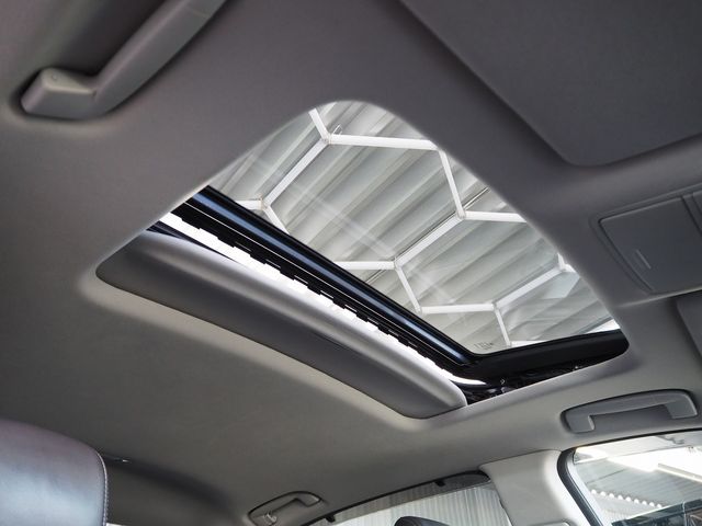 HONDA LEGEND HYBRID 2016