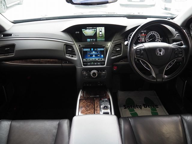 HONDA LEGEND HYBRID 2016