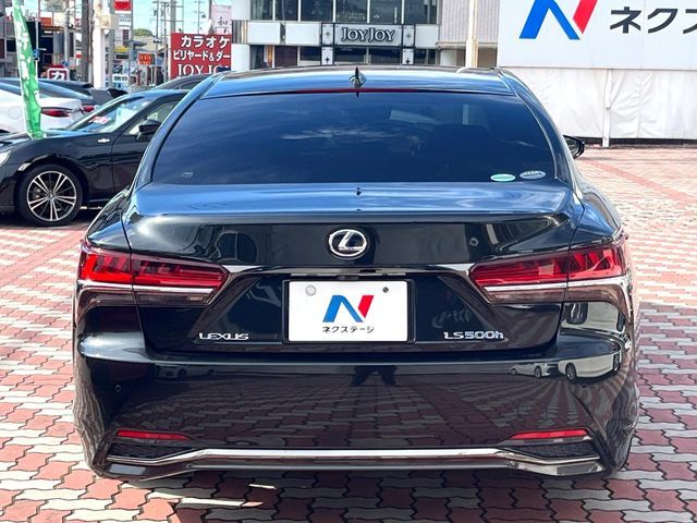 TOYOTA LEXUS LS500h 2017