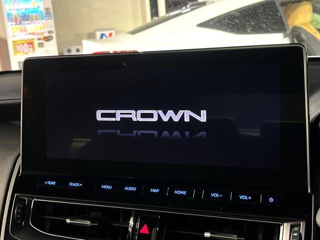 TOYOTA CROWN sedan hybrid 2021