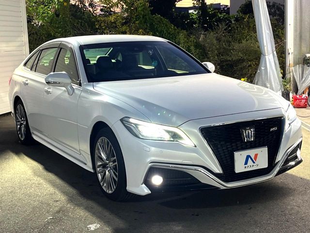 TOYOTA CROWN sedan hybrid 2021