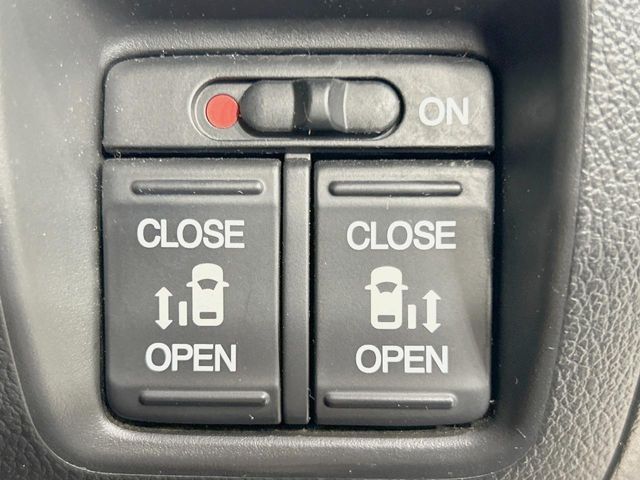 HONDA N BOX CUSTOM 2017