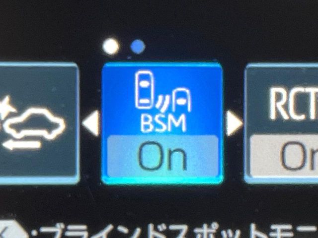 TOYOTA CAMRY HYBRID 2019