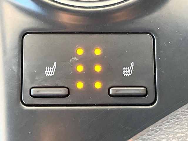 TOYOTA CAMRY HYBRID 2019