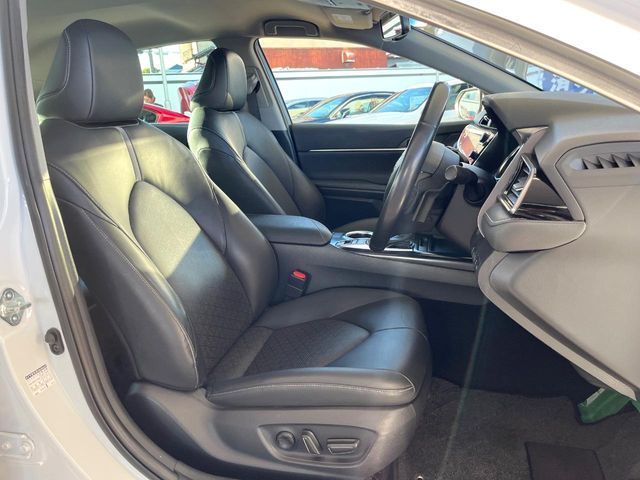 TOYOTA CAMRY HYBRID 2019