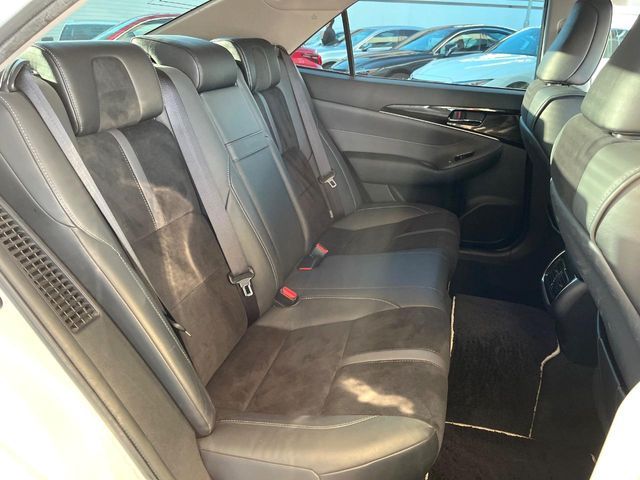 TOYOTA CROWN sedan hybrid 2018