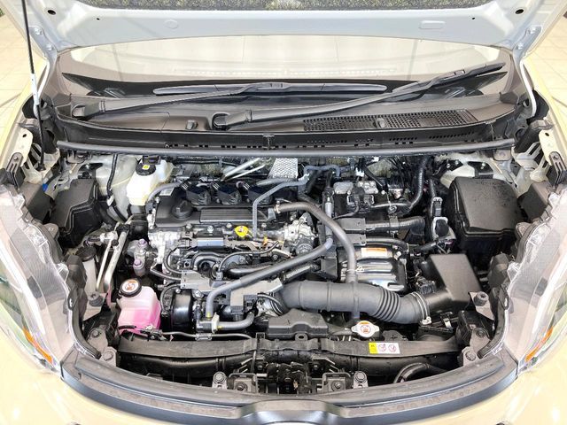 TOYOTA SIENTA HYBRID 2025