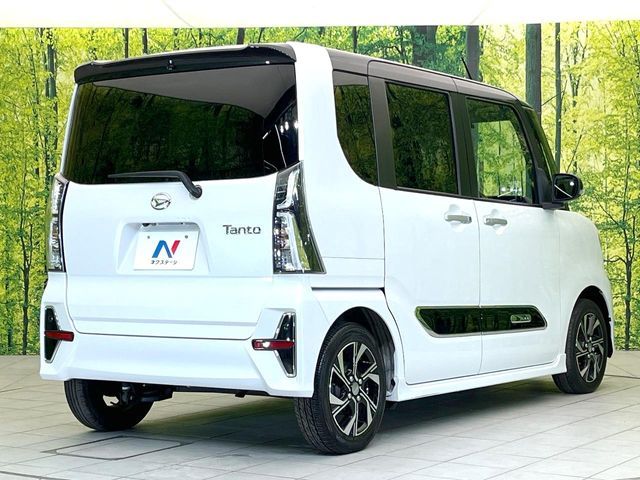 DAIHATSU TANTO CUSTOM 2020