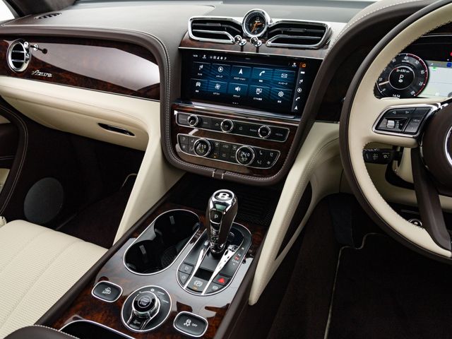 BENTLEY BENTLEY Bentayga 2024