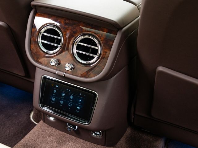 BENTLEY BENTLEY Bentayga 2024