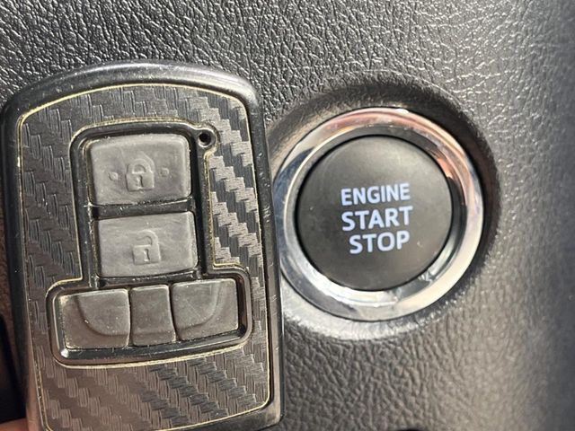 TOYOTA VELLFIRE 2017