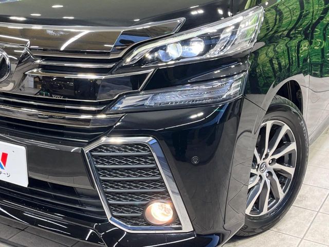 TOYOTA VELLFIRE 2017