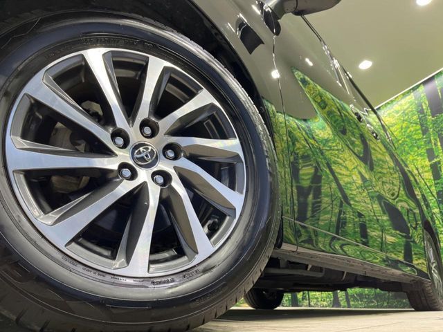 TOYOTA VELLFIRE 2017