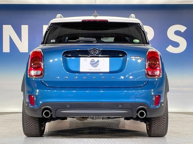 BMW BMW MINI COOPER SD CROSSOVER 2018