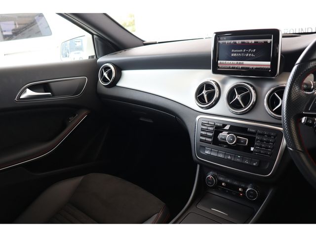 MERCEDES BENZ MERCEDES BENZ GLA class 2014