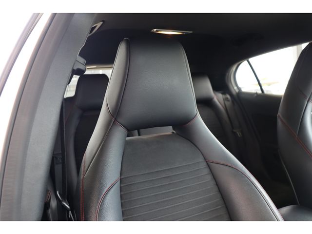 MERCEDES BENZ MERCEDES BENZ GLA class 2014