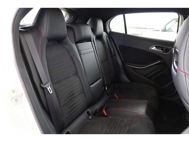 MERCEDES BENZ MERCEDES BENZ GLA class 2014