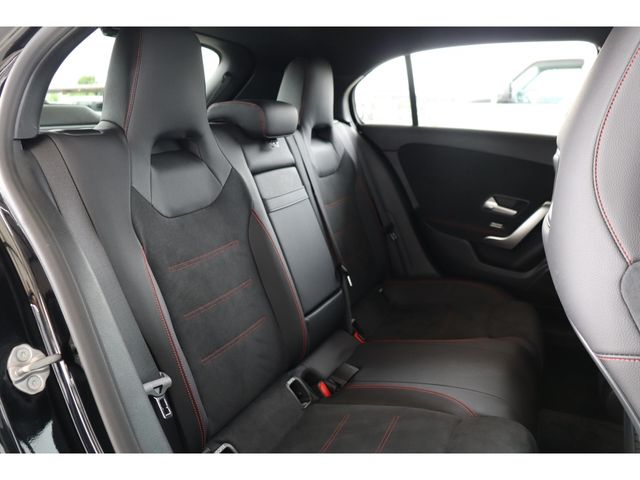 MERCEDES BENZ MERCEDES BENZ A class 2019