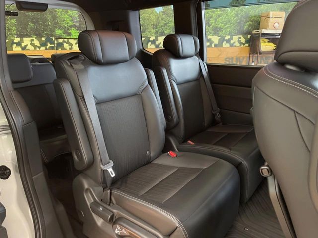 HONDA STEPWAGON e:HEV SPADA 2023