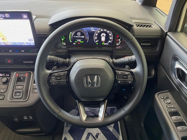 HONDA STEPWAGON e:HEV SPADA 2023