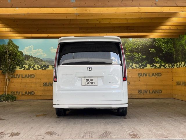 HONDA STEPWAGON e:HEV SPADA 2023