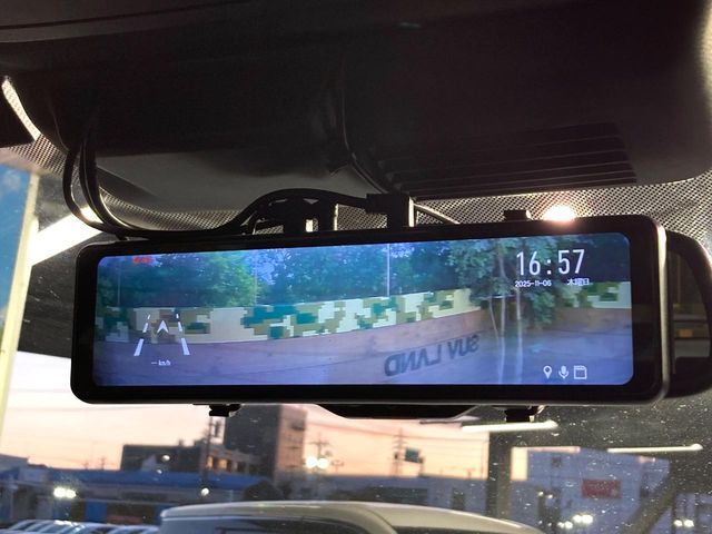 MITSUBISHI OUTLANDER PHEV 2023