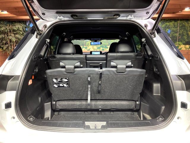 MITSUBISHI OUTLANDER PHEV 2023