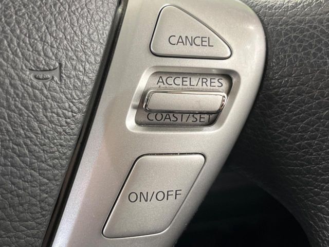 NISSAN SERENA  WG 2011