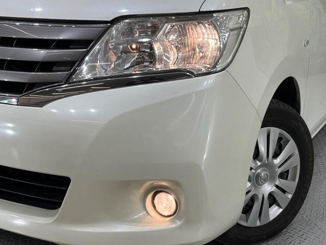 NISSAN SERENA  WG 2011